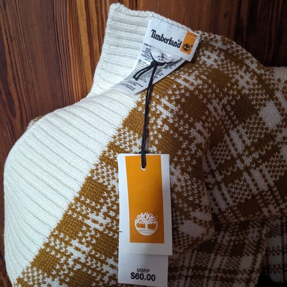 Scarf - Picture 2 of 3